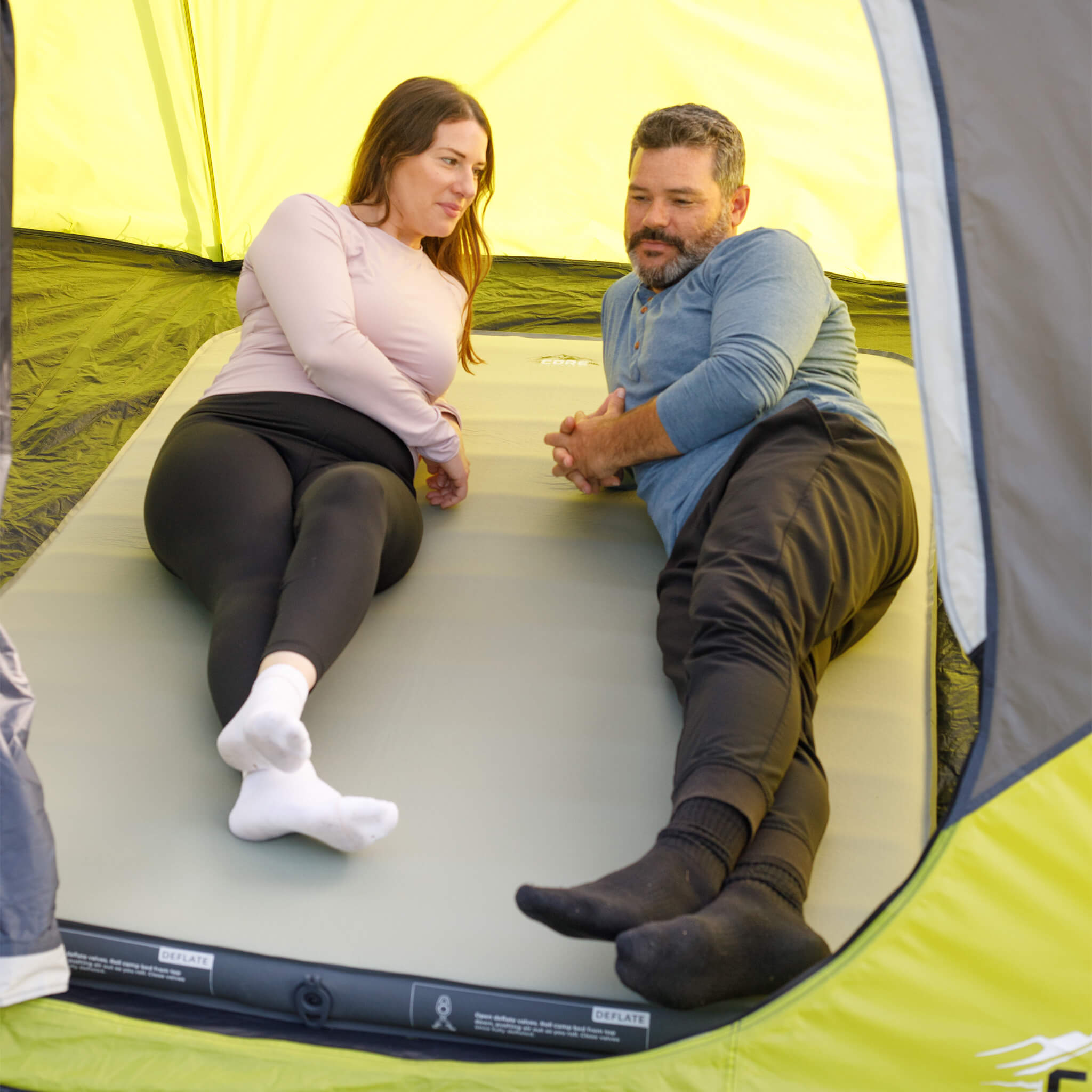 4 Season Double Self Inflating Camping Bed - Image 2
